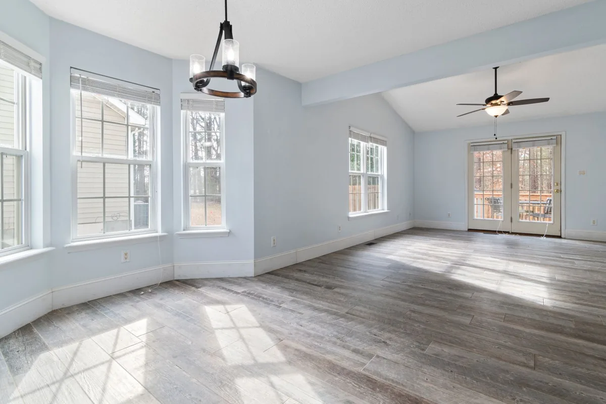 Clean, safe room after biohazard cleanup in Midwood, New York, NY